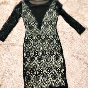 Windsor 3/4 bodycon lace mini